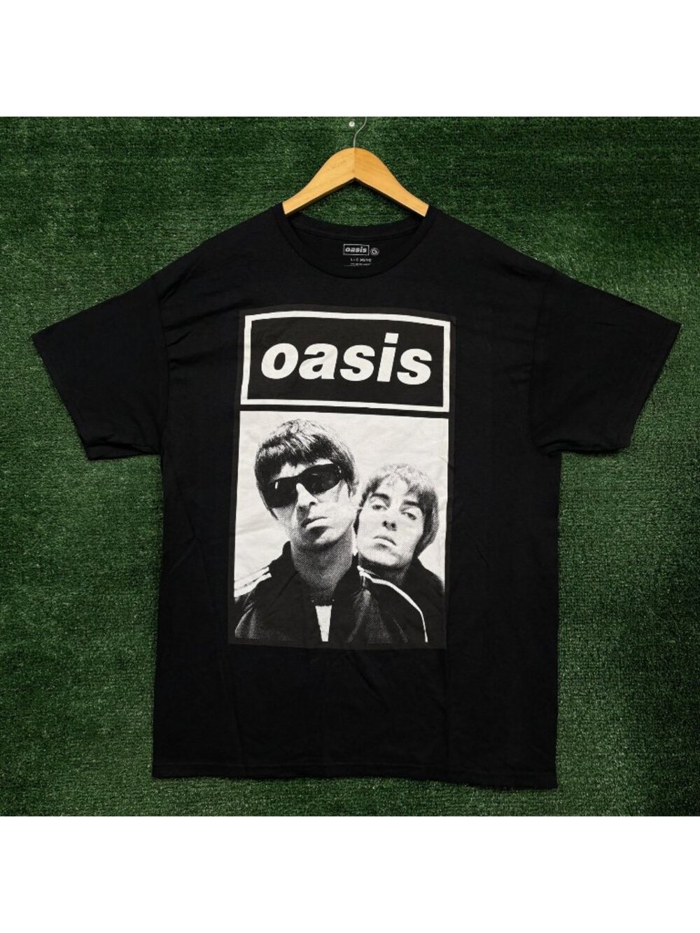 Oasis Noel & Liam Boxed Photo Rock Band T-Shirt Size Large